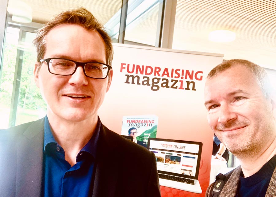 Matthias Daberstiel, Chef des Fundraising-Magazins, hatte für den Fundraisingtag und Stuttgart mit seinem Team wieder ein tolles Programm zusammengestellt.